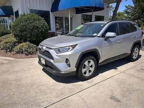2019 Toyota RAV4 XLE AWD (Natl)