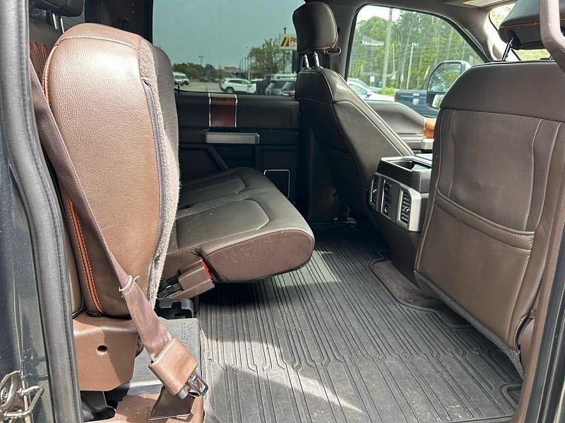 Ford F-150 4WD SuperCrew 145" King Ranch 2015