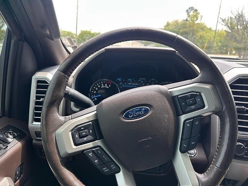 Ford F-150 4WD SuperCrew 145" King Ranch 2015