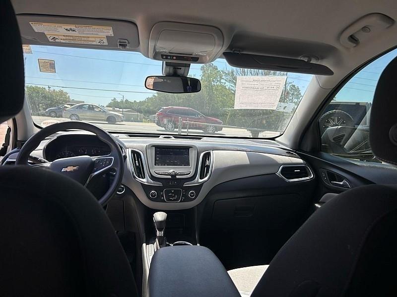 Chevrolet Equinox FWD 4dr LS w/1FL 2022
