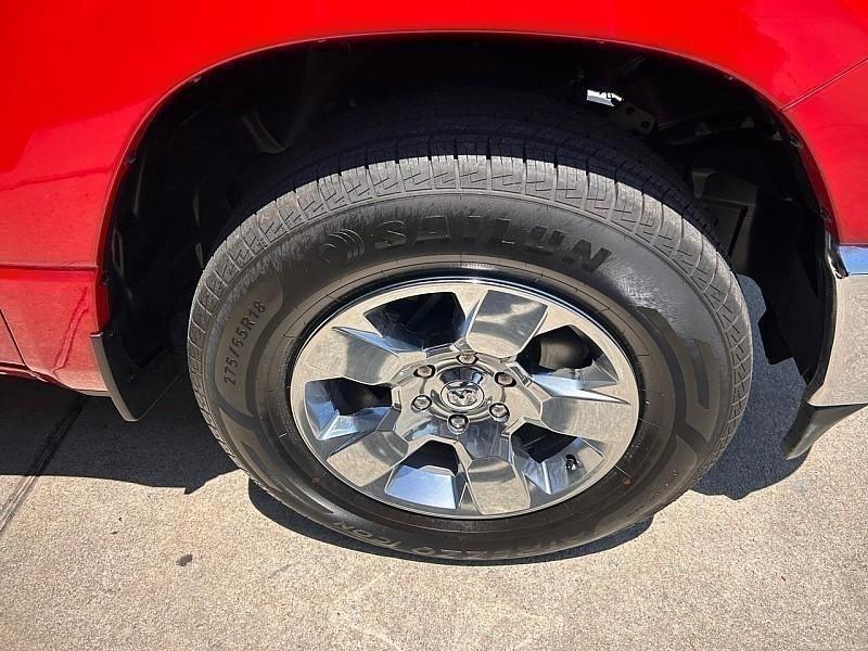 RAM 1500 Big Horn 4x2 Quad Cab 6'4" Box 2022