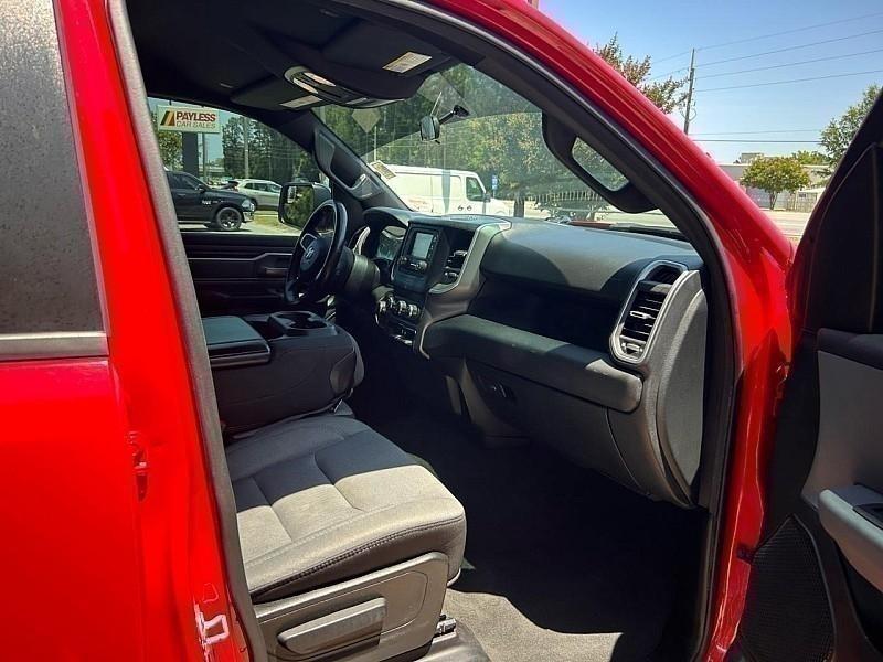 RAM 1500 Big Horn 4x2 Quad Cab 6'4" Box 2022