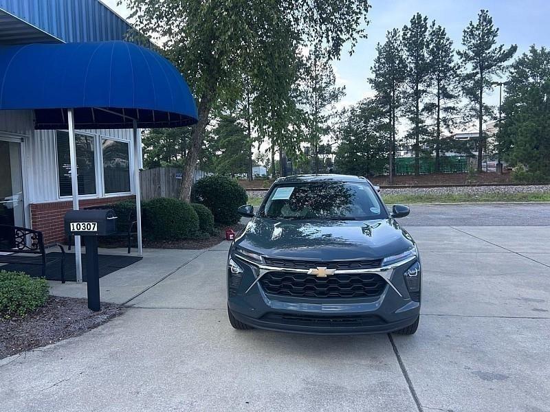 Chevrolet Trax FWD 4dr LS 2025