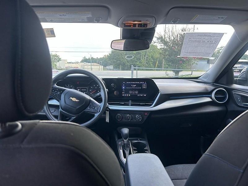 Chevrolet Trax FWD 4dr LS 2025