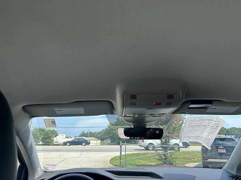 Volkswagen Taos SE FWD 2023