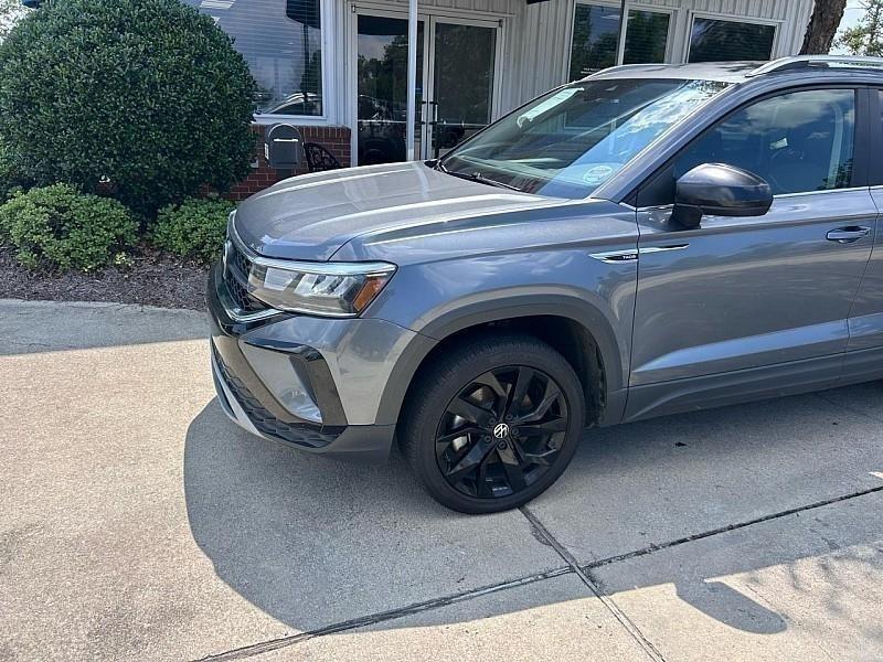 Volkswagen Taos SE FWD 2023