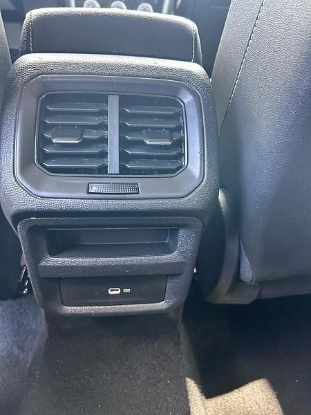 Volkswagen Taos SE FWD 2023