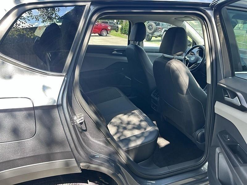 Volkswagen Taos SE FWD 2023