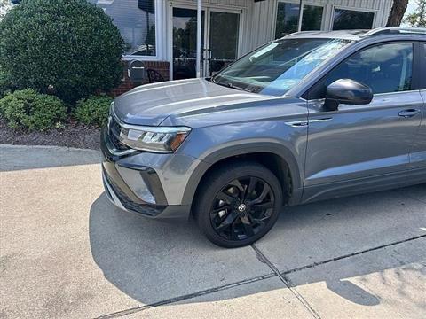 2023 Volkswagen Taos SE FWD