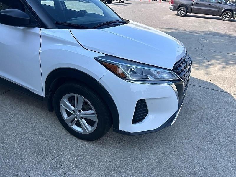Nissan Kicks Play S FWD 2025