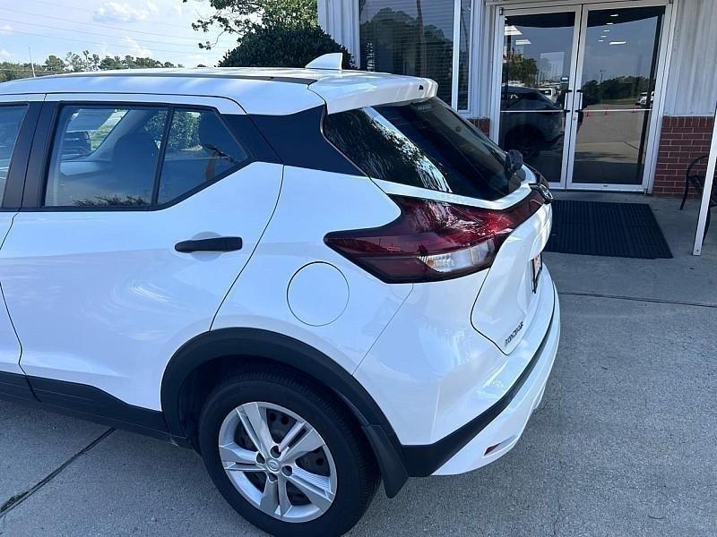 Nissan Kicks Play S FWD 2025