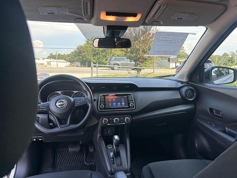 Nissan Kicks Play S FWD 2025