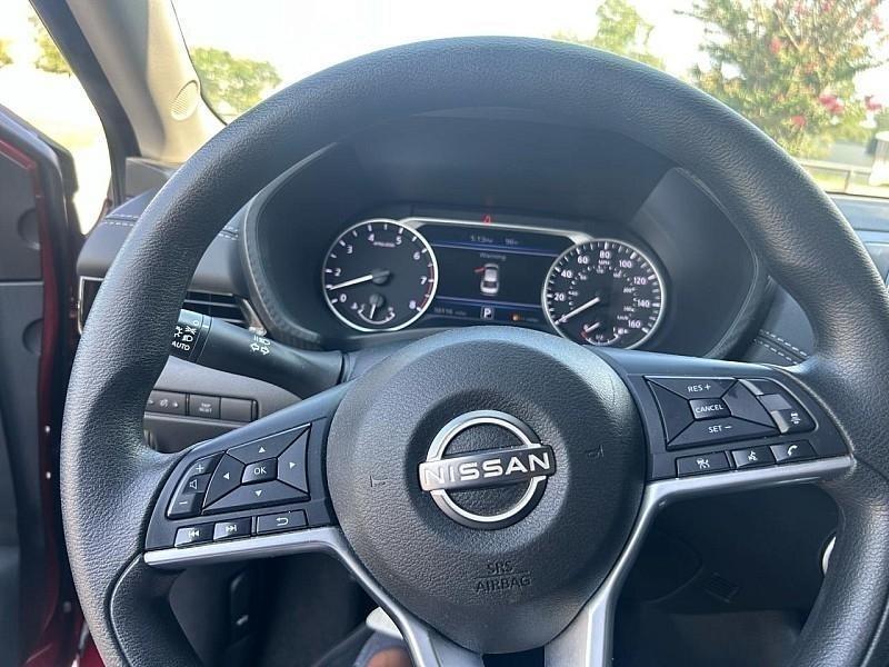 Nissan Sentra SV CVT 2024