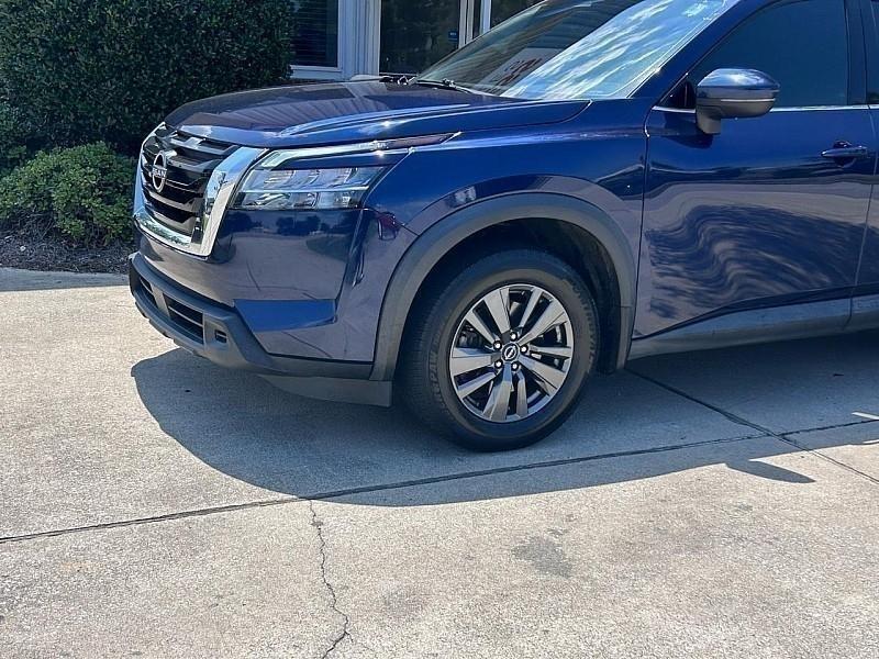 Nissan Pathfinder SV 2WD 2022