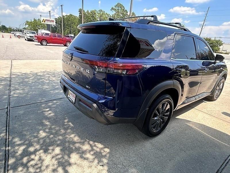 Nissan Pathfinder SV 2WD 2022