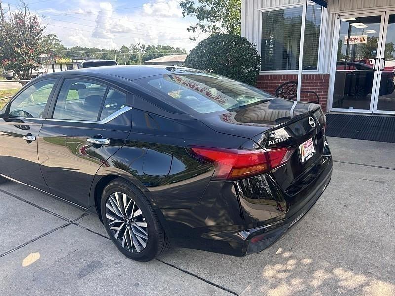Nissan Altima SV FWD 2025