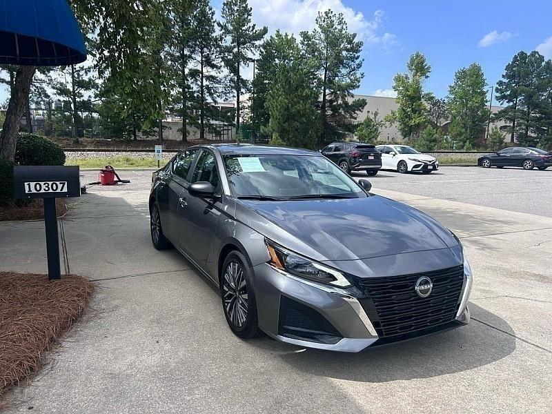 Nissan Altima SV FWD 2025