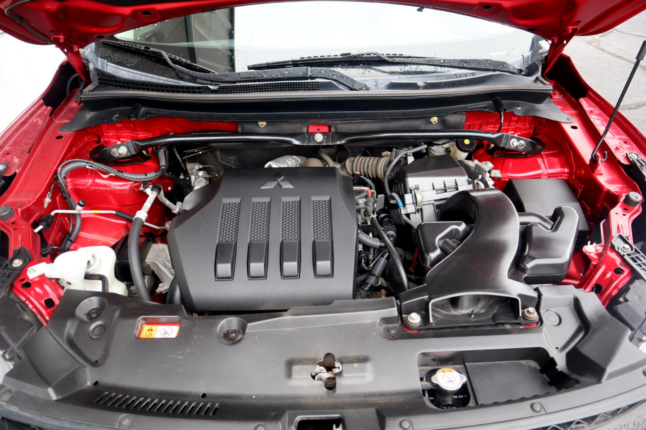 Mitsubishi Eclipse Cross LE S-AWC 2018 Mitsubishi Eclipse Cross LE S-AWC 2018