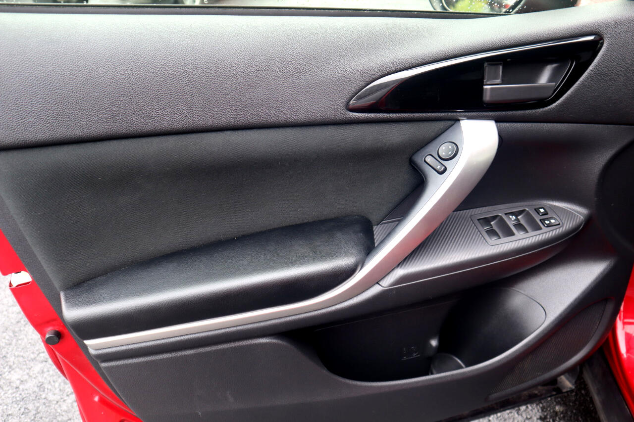 Mitsubishi Eclipse Cross LE S-AWC 2018 Mitsubishi Eclipse Cross LE S-AWC 2018