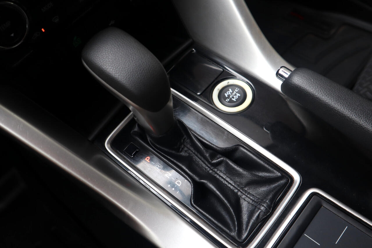 Mitsubishi Eclipse Cross LE S-AWC 2018 Mitsubishi Eclipse Cross LE S-AWC 2018