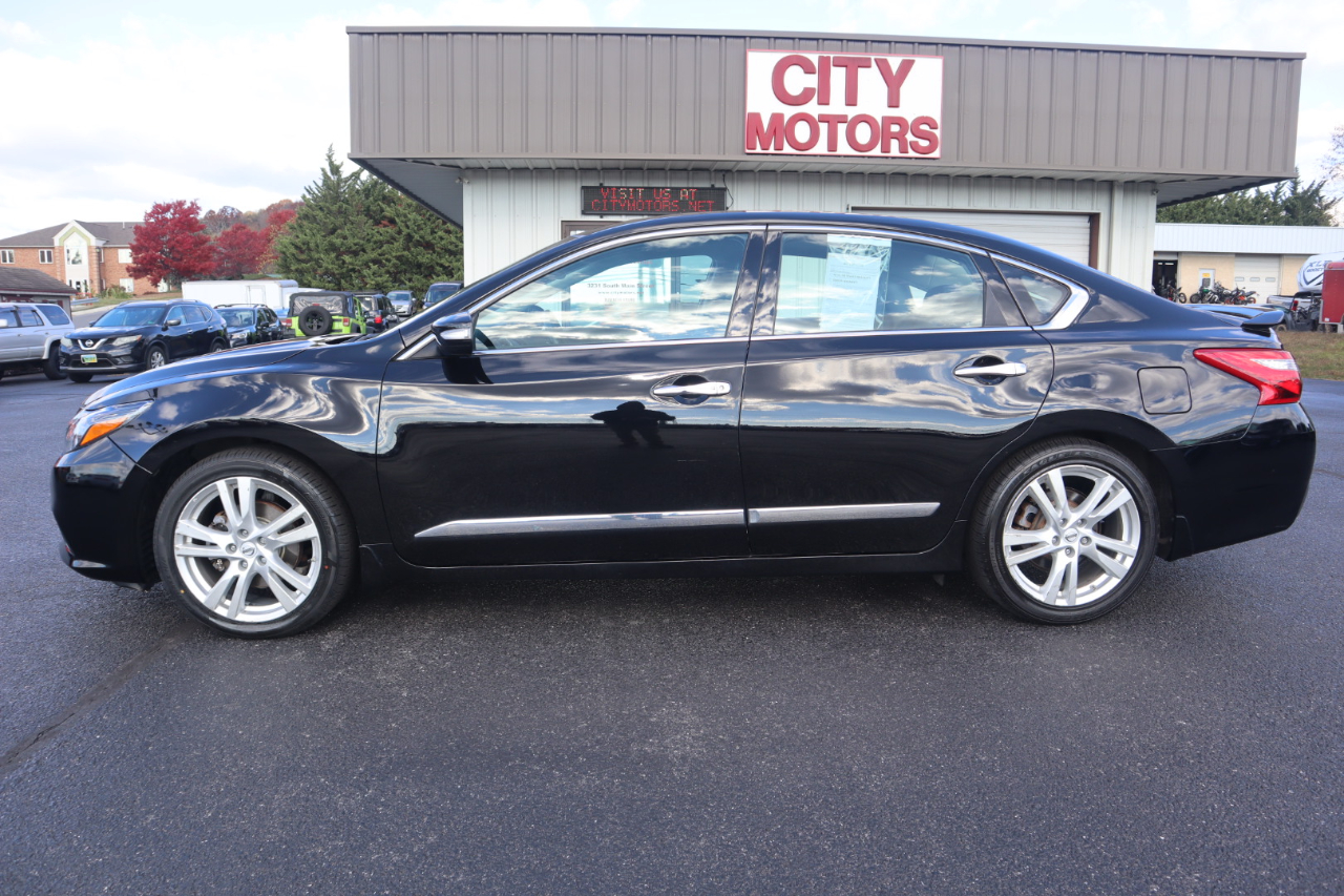 Nissan Altima 3.5 SL Sedan 2017 Nissan Altima 3.5 SL Sedan 2017