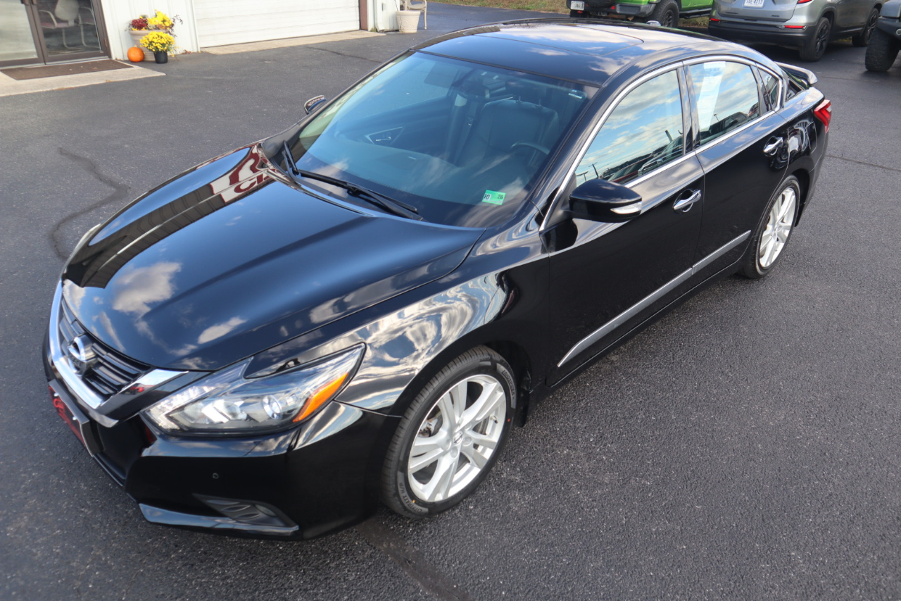 Nissan Altima 3.5 SL Sedan 2017 Nissan Altima 3.5 SL Sedan 2017