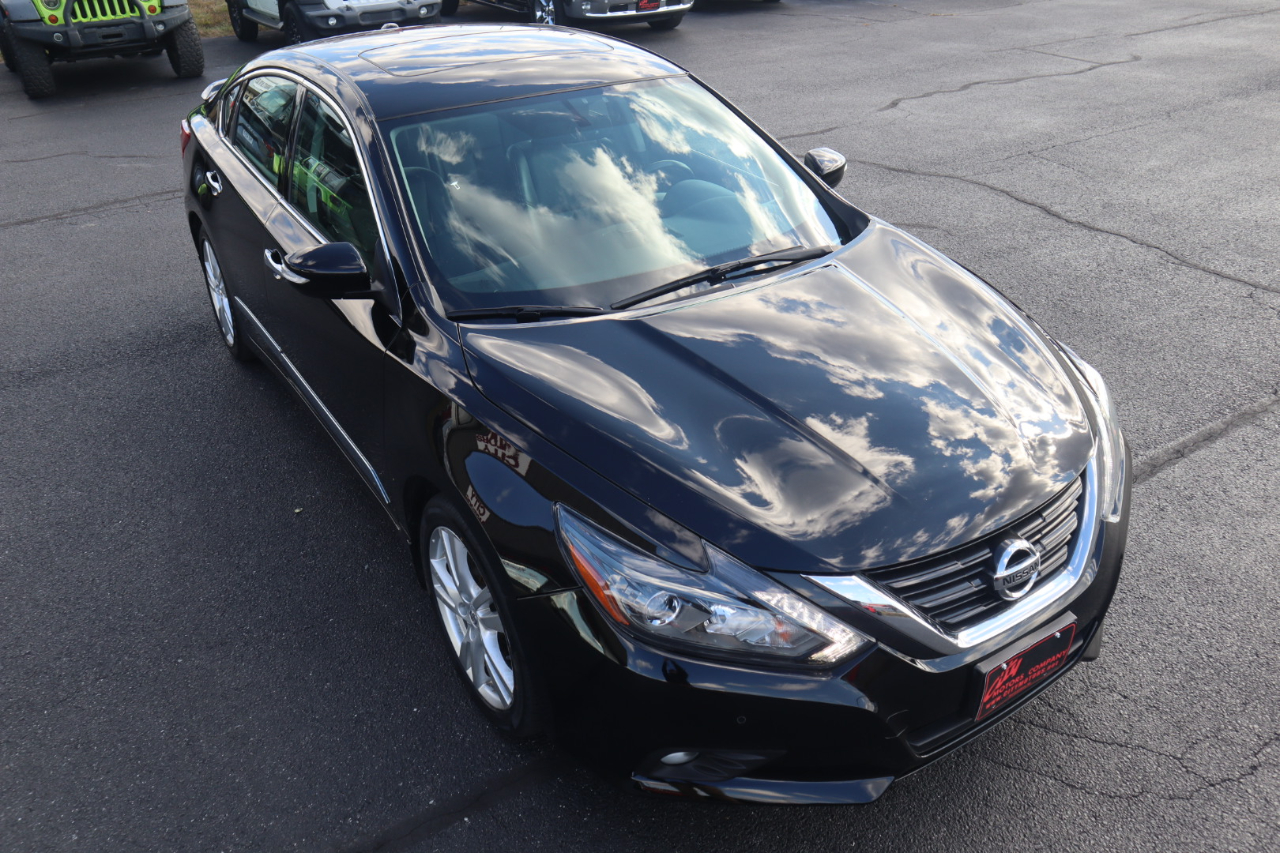 Nissan Altima 3.5 SL Sedan 2017 Nissan Altima 3.5 SL Sedan 2017