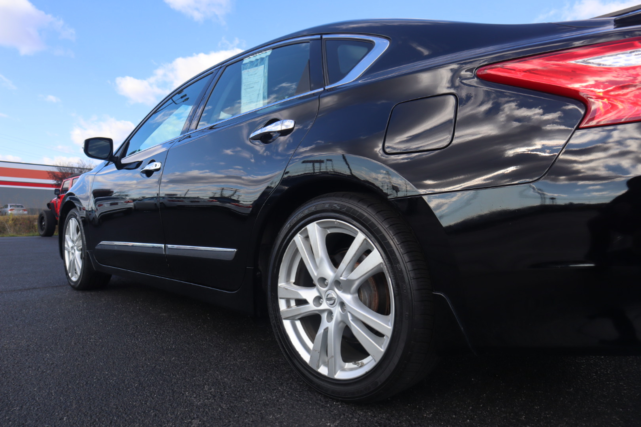 Nissan Altima 3.5 SL Sedan 2017 Nissan Altima 3.5 SL Sedan 2017