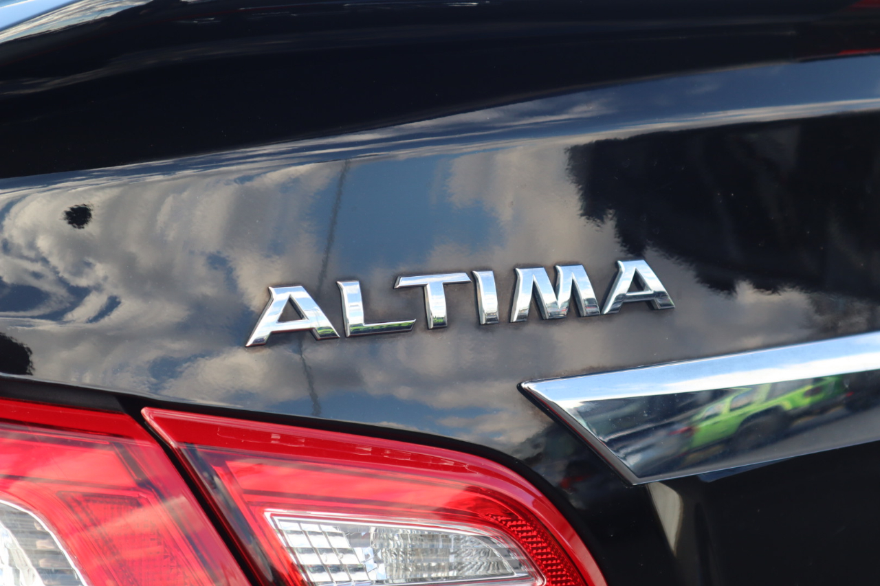 Nissan Altima 3.5 SL Sedan 2017 Nissan Altima 3.5 SL Sedan 2017