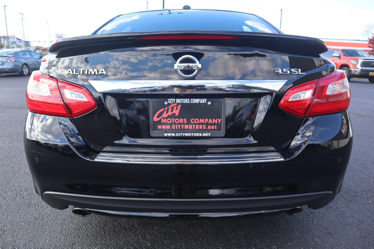 Nissan Altima 3.5 SL Sedan 2017 Nissan Altima 3.5 SL Sedan 2017