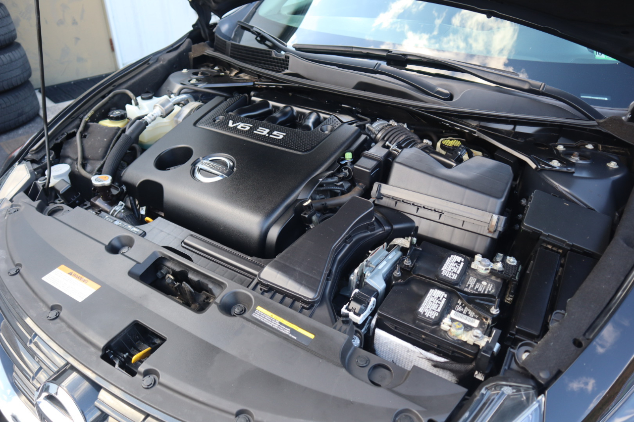 Nissan Altima 3.5 SL Sedan 2017 Nissan Altima 3.5 SL Sedan 2017