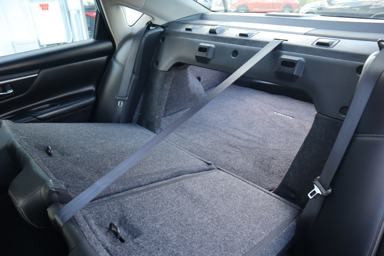 Nissan Altima 3.5 SL Sedan 2017 Nissan Altima 3.5 SL Sedan 2017