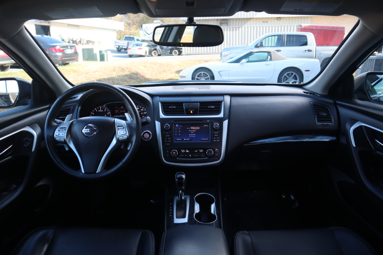 Nissan Altima 3.5 SL Sedan 2017 Nissan Altima 3.5 SL Sedan 2017
