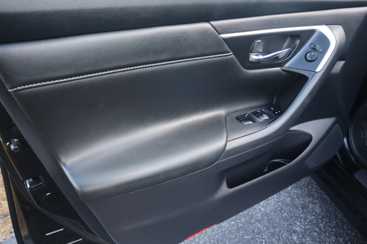 Nissan Altima 3.5 SL Sedan 2017 Nissan Altima 3.5 SL Sedan 2017