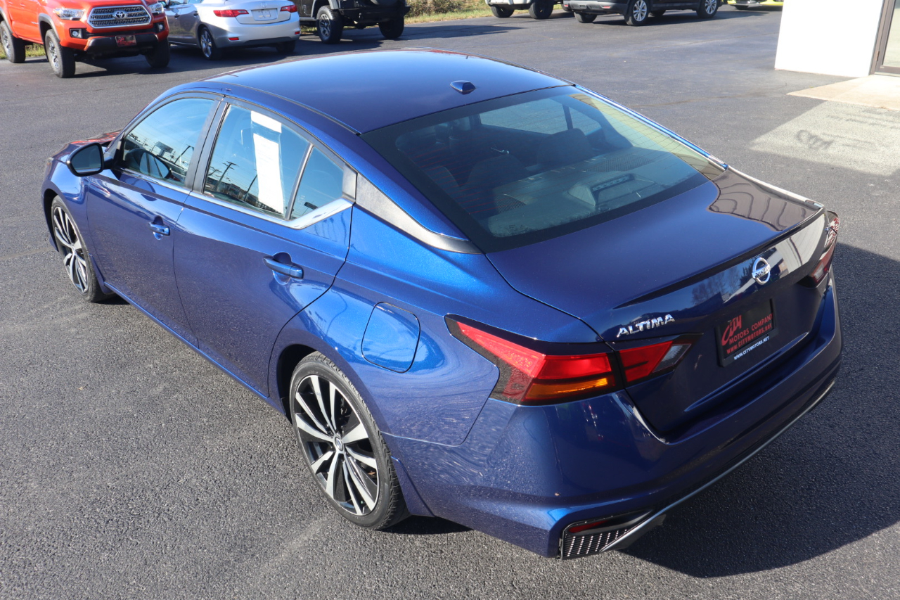 Nissan Altima 2.5 SR Sedan 2019