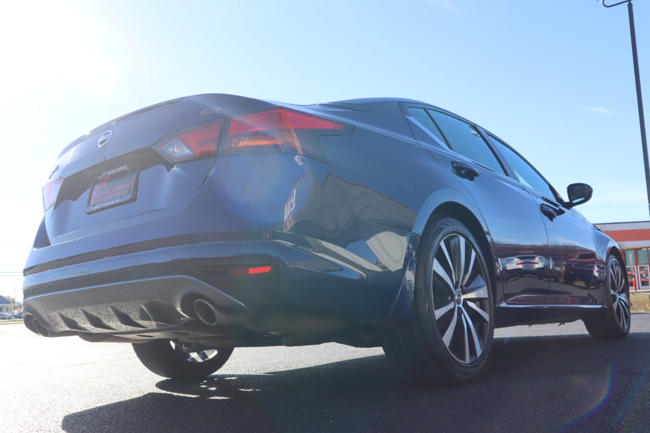Nissan Altima 2.5 SR Sedan 2019