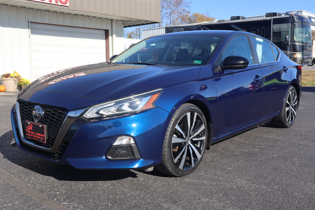 Nissan Altima 2.5 SR Sedan 2019