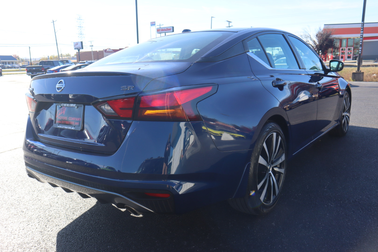 Nissan Altima 2.5 SR Sedan 2019