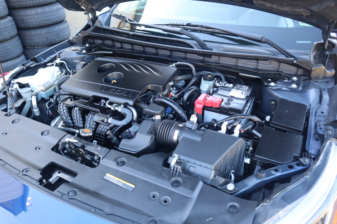 Nissan Altima 2.5 SR Sedan 2019