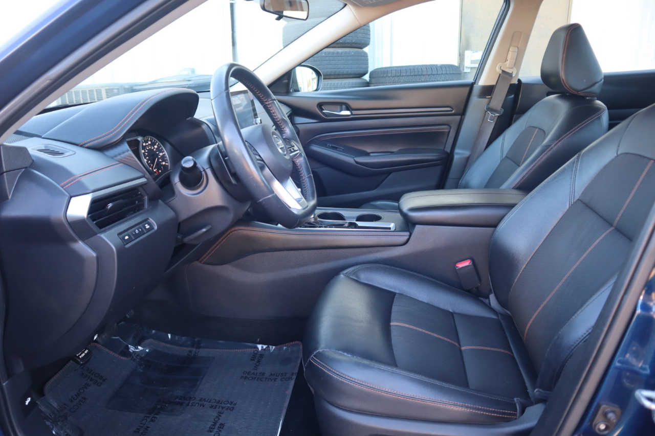 Nissan Altima 2.5 SR Sedan 2019