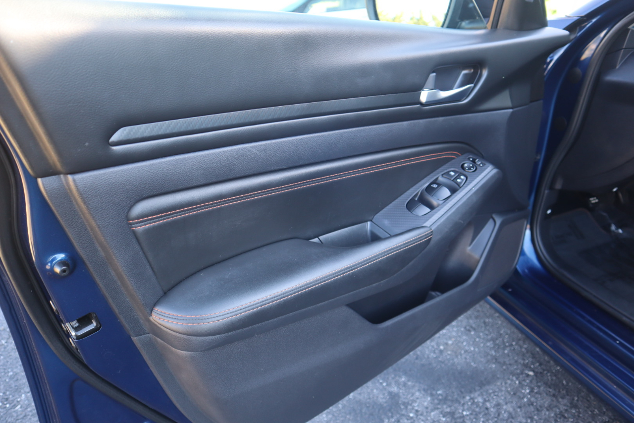 Nissan Altima 2.5 SR Sedan 2019