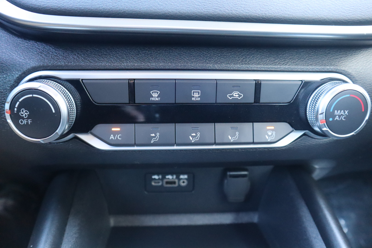 Nissan Altima 2.5 SR Sedan 2019