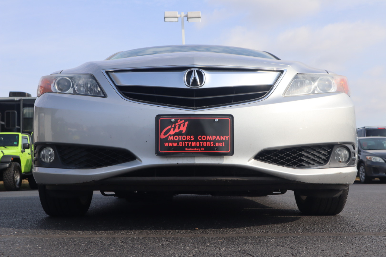 Acura ILX 4dr Sdn 2.0L Premium Pkg 2013