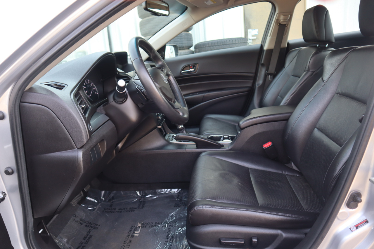 Acura ILX 4dr Sdn 2.0L Premium Pkg 2013