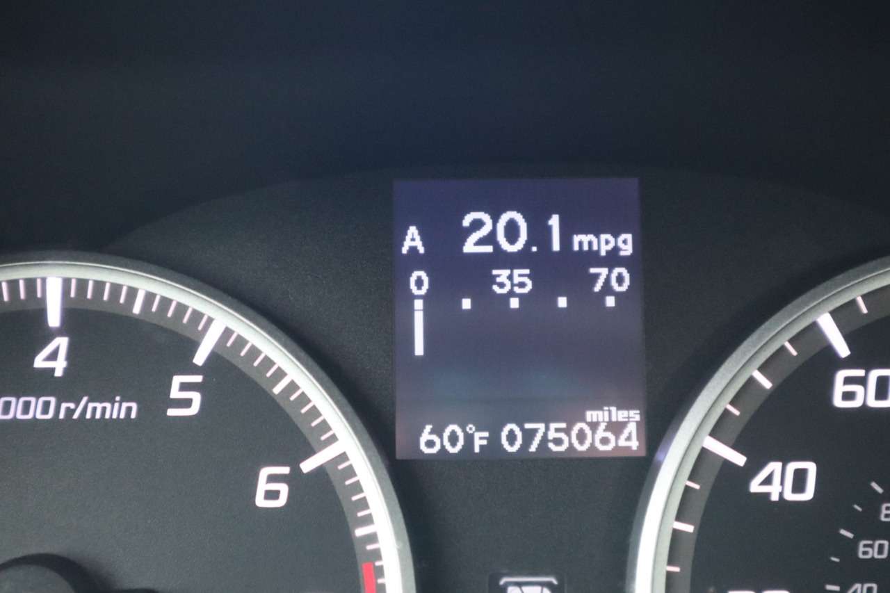 Acura ILX 4dr Sdn 2.0L Premium Pkg 2013