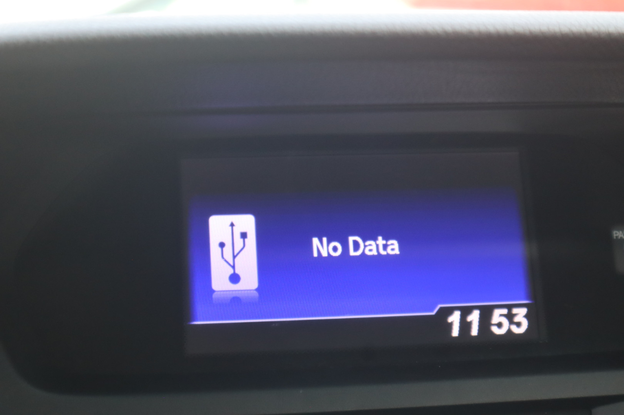 Acura ILX 4dr Sdn 2.0L Premium Pkg 2013