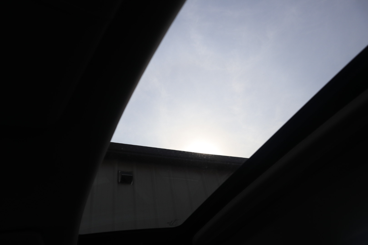 Acura ILX 4dr Sdn 2.0L Premium Pkg 2013