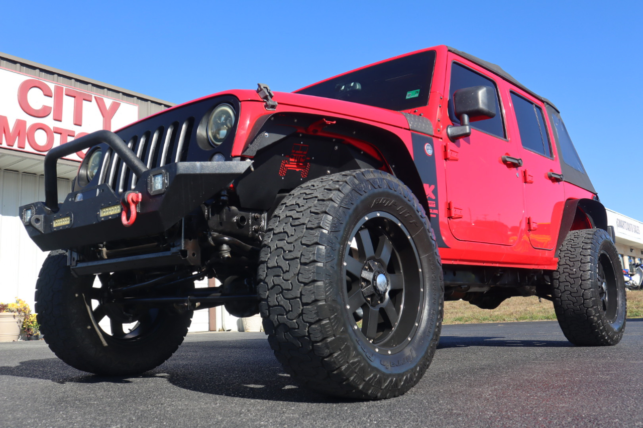 Jeep Wrangler Unlimited 4WD 4dr Sport 2016