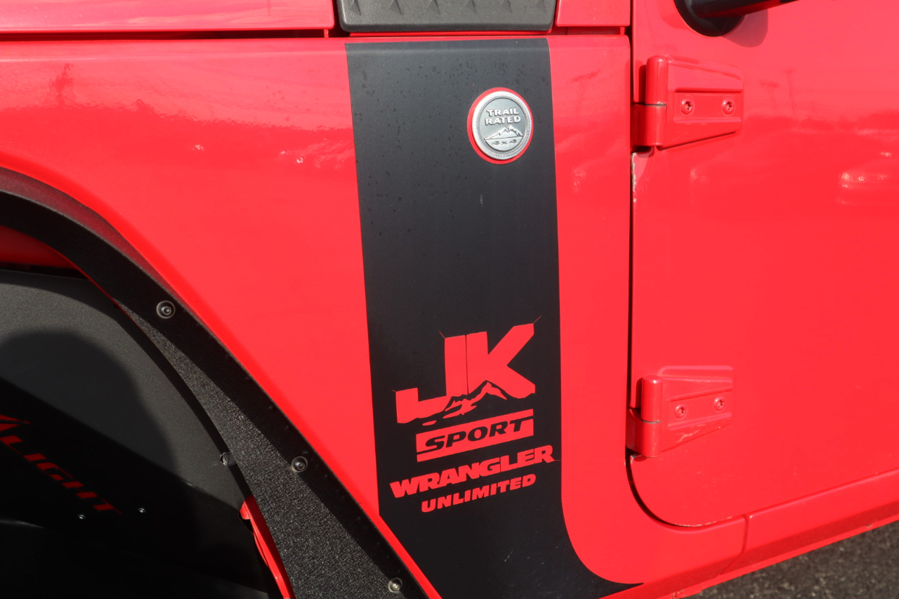 Jeep Wrangler Unlimited 4WD 4dr Sport 2016