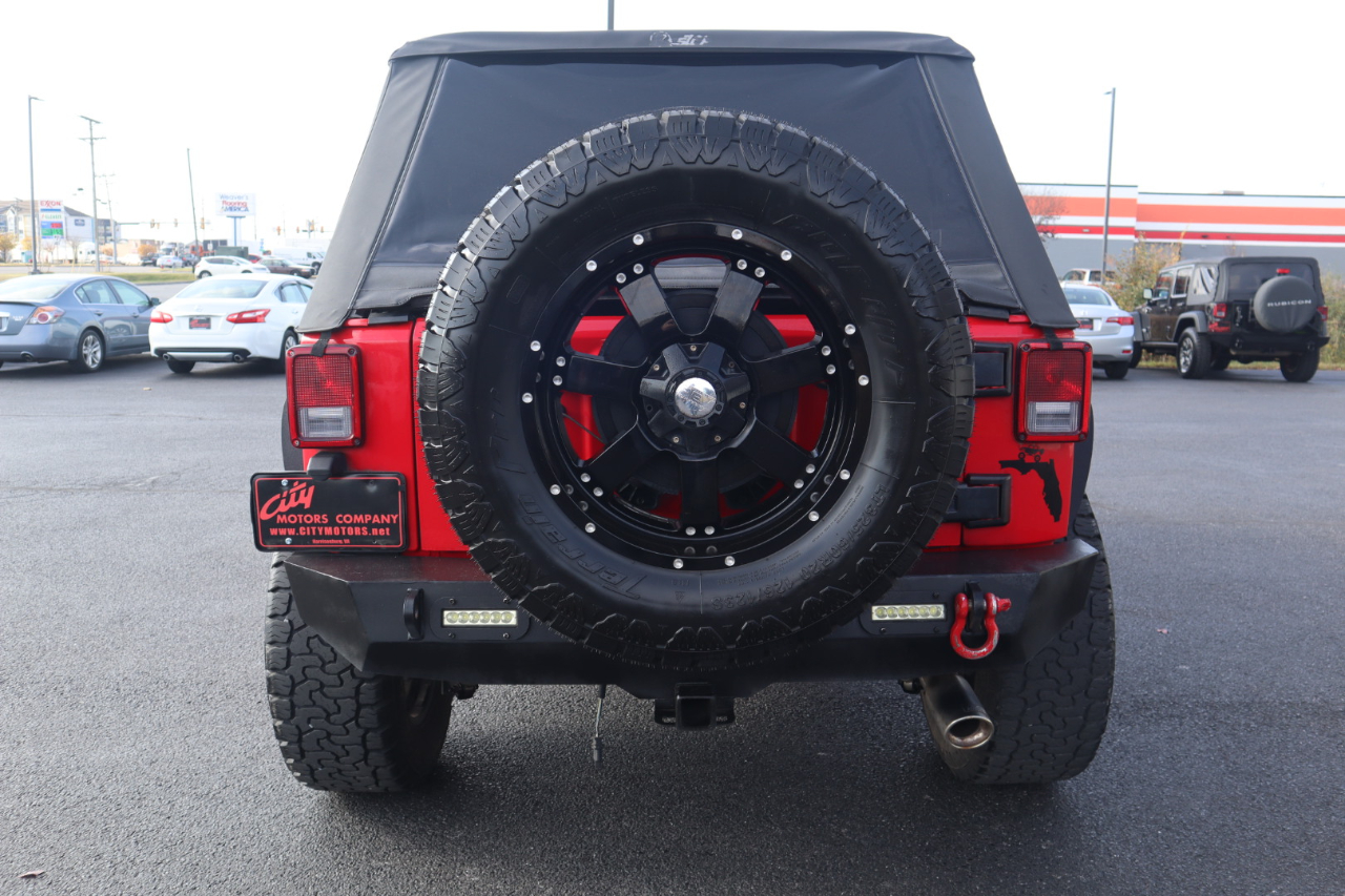 Jeep Wrangler Unlimited 4WD 4dr Sport 2016